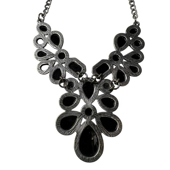 Black Statement Necklace and Earring Set Silver Tone Bold Teardrop Faceted Bold - Picture 5 of 13